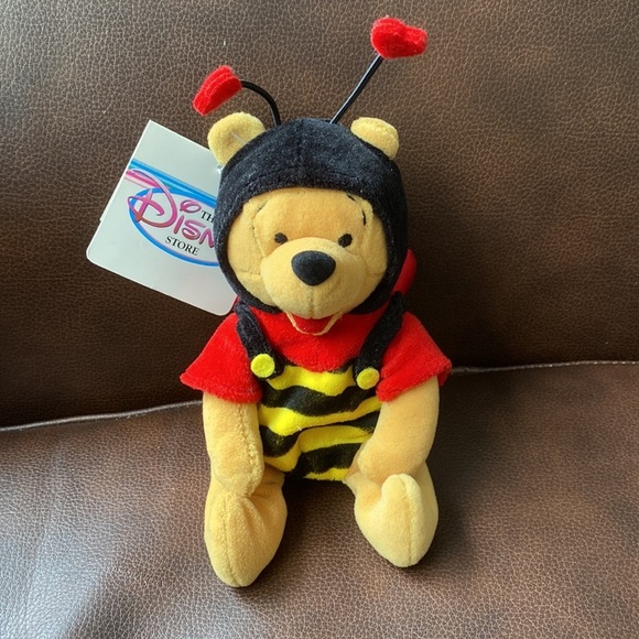 Disney Bee Pooh Bean Bag Plush 8” NWT - Picture 2 of 7